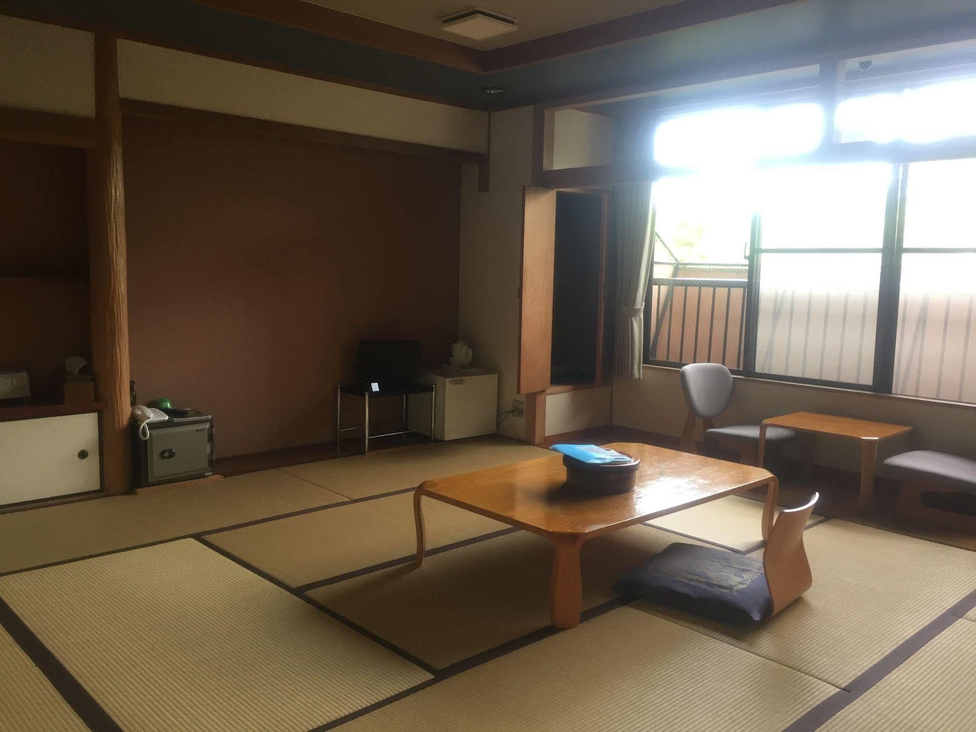 Enokiya Ryokan Otel Yufu Dış mekan fotoğraf